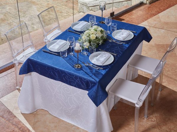 Tovaglia fiandra mis. 140x140