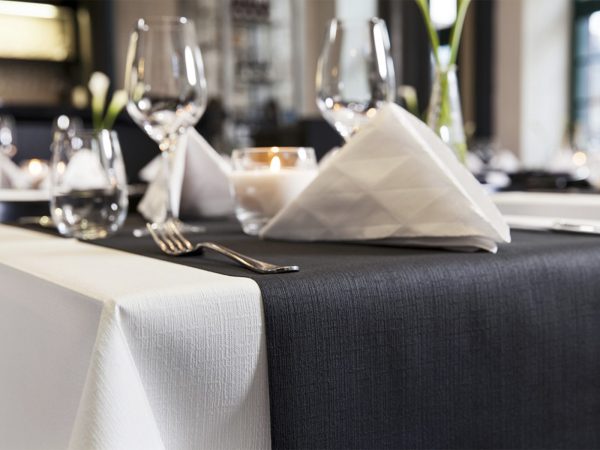 Runner effetto tessuto