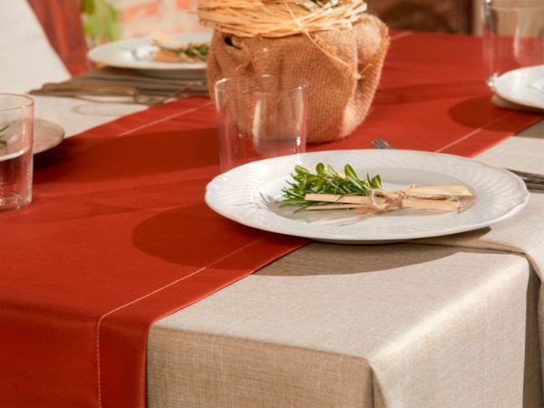 Tovaglia lino mis. 140x140