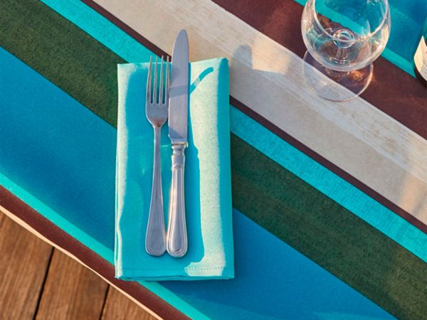 Tovaglia fantasia mis. 140x140